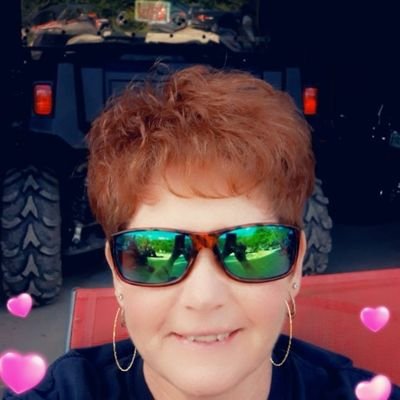 Profile Picture of Rhonda Schwartz (@RhondaS89289096) on Twitter