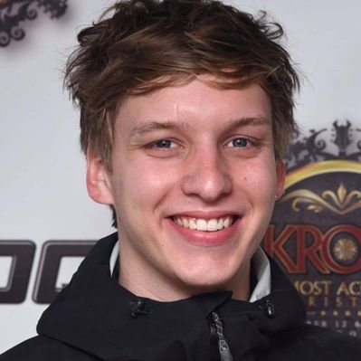 Profile Picture of Mrs Barnett (@SugarcoatGeoff) on Twitter