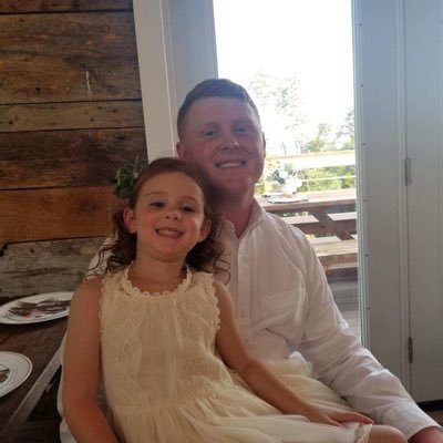 Profile Picture of Clay Ellis (@clayellis1999) on Twitter
