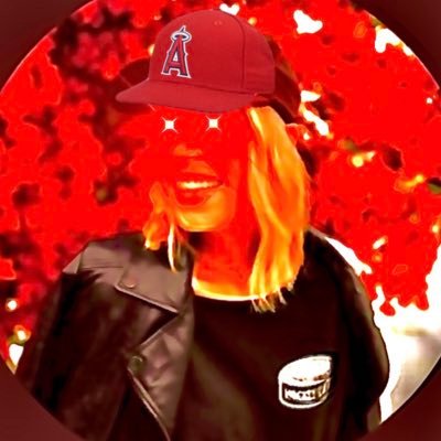 Profile Picture of Carrlyn Bathe’s Angels Burner (@BudgetAlexCurry) on Twitter