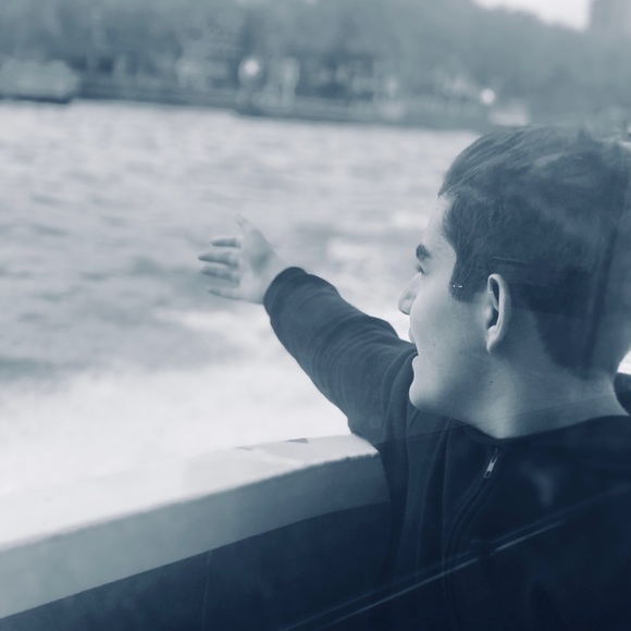 Profile Picture of Melih Cifci (@melihcfi) on Poshmark