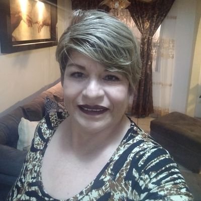 Profile Picture of Gloria (@GloriaBadillo75) on Twitter