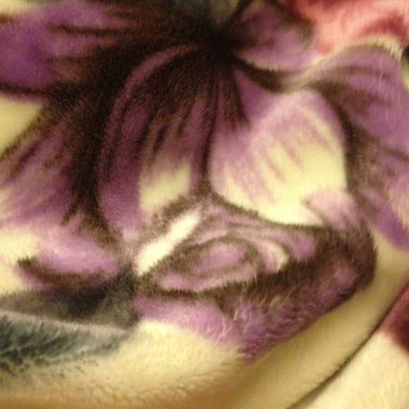 Profile Picture of Jema Marsolek (@jlmjjm) on Poshmark