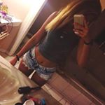 Profile Picture of Leah Rose Cramer (@leah_is_not_here101) on Instagram