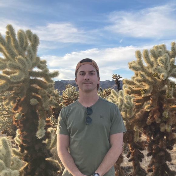 Profile Picture of Zachary Schmidt (@schmachz) on Poshmark