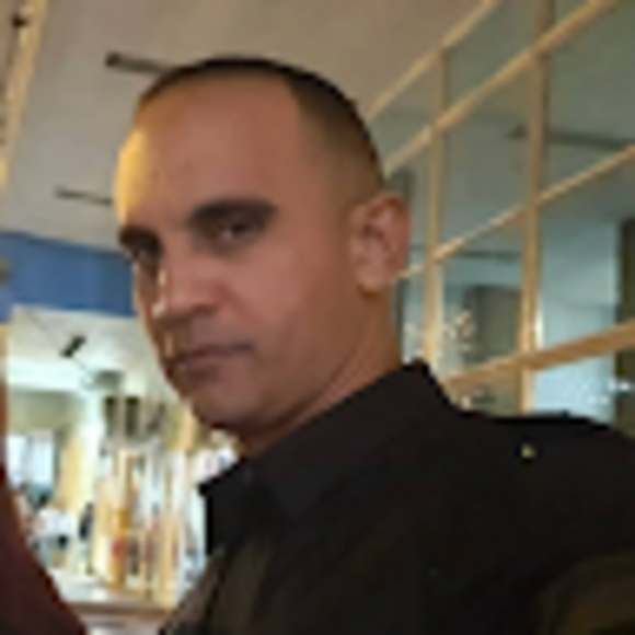 Profile Picture of Pedro Buchillon baez (@buchillon1109) on Poshmark