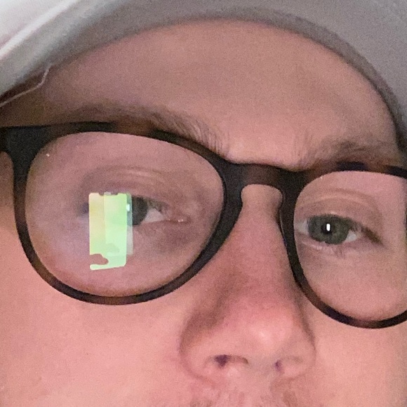 Profile Picture of Michael Guertin (@mguertin18) on Poshmark