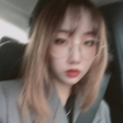 Profile Picture of YI ZHU (@YIZHU62804760) on Twitter