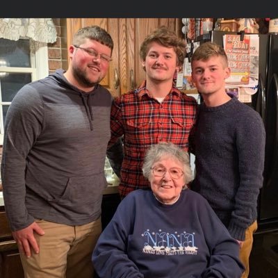 Profile Picture of Tyler John Berzowski (@berzowskit) on Twitter