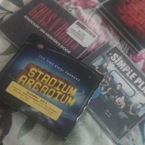 Marzi Mashali - Poshmark Profile Picture of Marzi Mashali (@mars_zs) on Poshmark