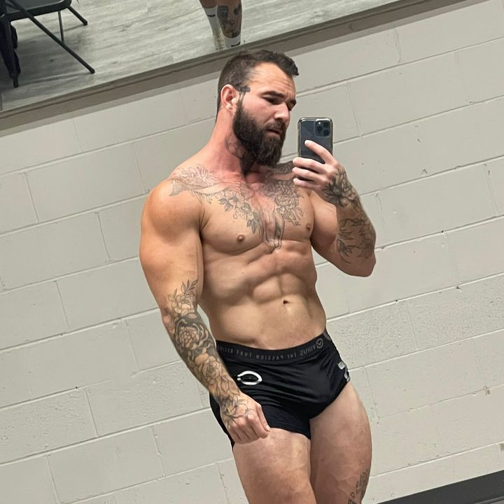 Profile Picture of Robert Steel (@robertsteel98) on Tiktok