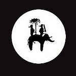 Profile Picture of Tyler Johnson & Flavia Sanches (@nomad ink) on Flickr