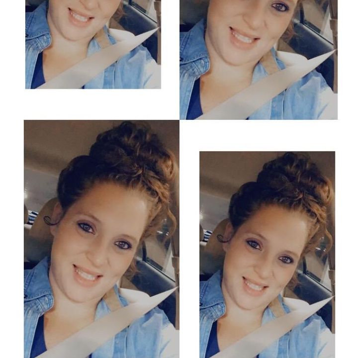 Profile Picture of Amanda Caron (@amandacaron74) on Tiktok
