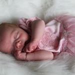 Profile Picture of Lorna Perrin (@lornajperrin) on Instagram