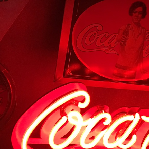 Profile Picture of Charles Lambert (@clamb2475) on Poshmark