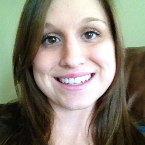 Profile Picture of Caitlin Armstrong (@caitlina) on Poshmark