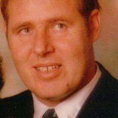 Profile Picture of Michael Dibb (@dibb707) on Twitter