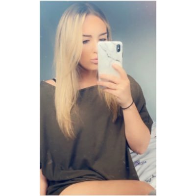 Profile Picture of NicoleMcKenna (@NicoleeMcKenna) on Twitter