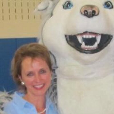 Profile Picture of Debbie Ayers (@dhafhs) on Twitter