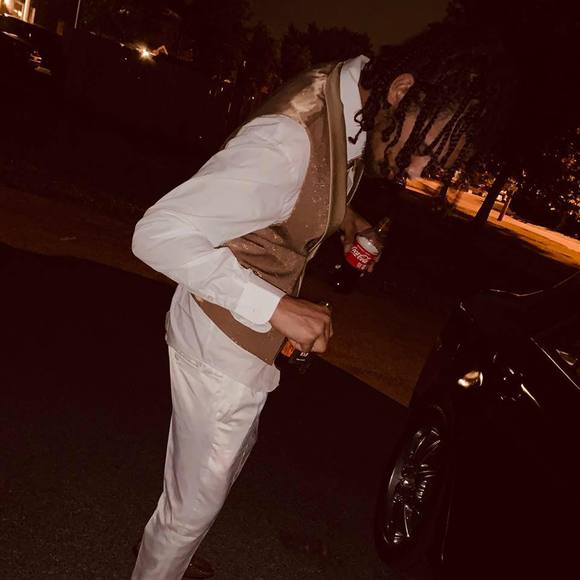 Profile Picture of Christopher Mudd (@christophermudd) on Poshmark