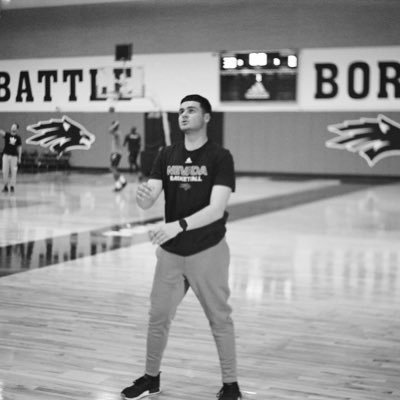 Profile Picture of Michael Aboussie (@MJbouss20) on Twitter