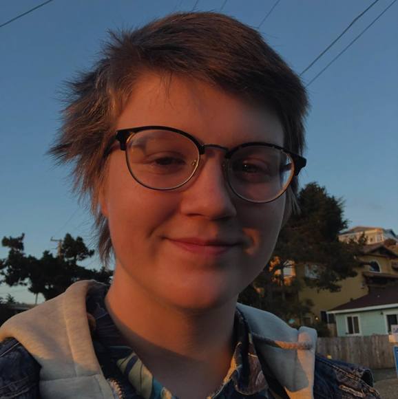 Levi Shiers - Poshmark Profile Picture of Levi Shiers (@angelfruitz) on Poshmark