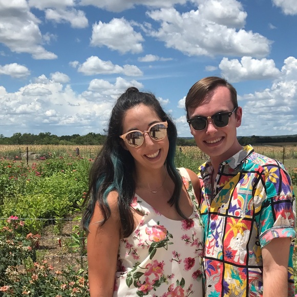 Profile Picture of Jenn Moscatelli (@jrmoscatelli) on Poshmark