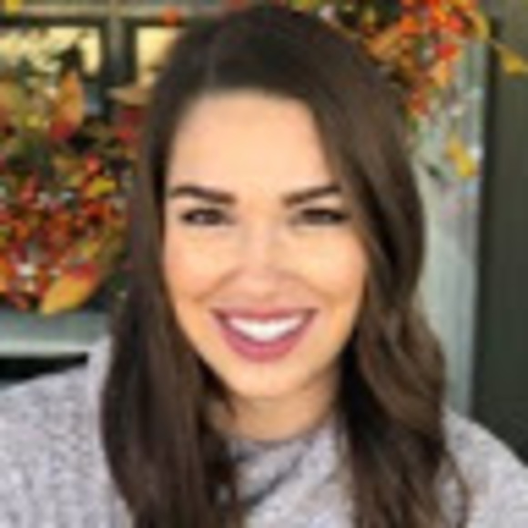 Profile Picture of Kayci Nucci (@kaycinucci) on Poshmark