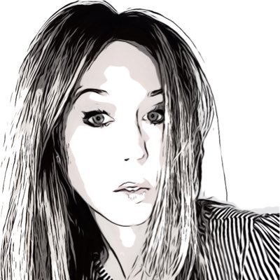 Profile Picture of Lindsay Case (@LindsayCase1) on Twitter