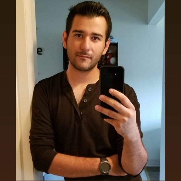 Profile Picture of Marco Melhado (@marco_melhado) on Poshmark