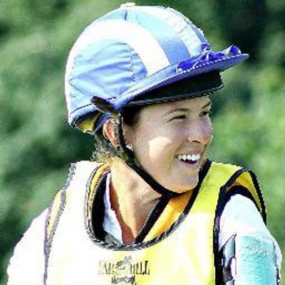 Profile Picture of Andrea Davidson (@ADEventing) on Twitter