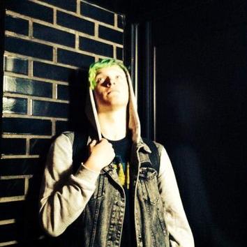 Profile Picture of Greg Dakota Fournier (@legiteatmyass) on Twitter