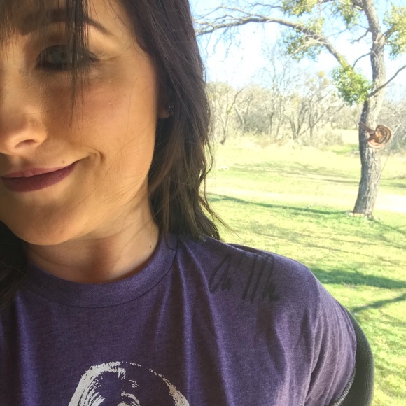 Profile Picture of Cynthia Routh (@cmiller0924) on Poshmark