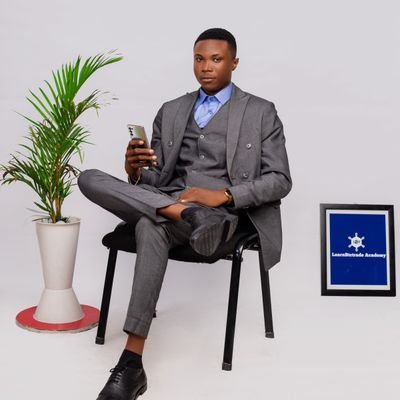 Profile Picture of Emmanuel Jackson (@thecryptokingg) on Twitter