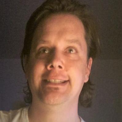 Profile Picture of Andy McCloy (@drewmccloy) on Twitter