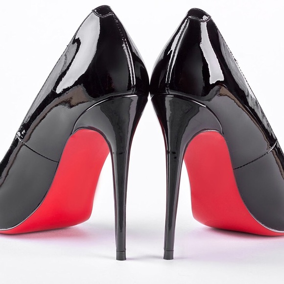 Profile Picture of Miss tippy Toes (@miss_tippy_toes) on Poshmark