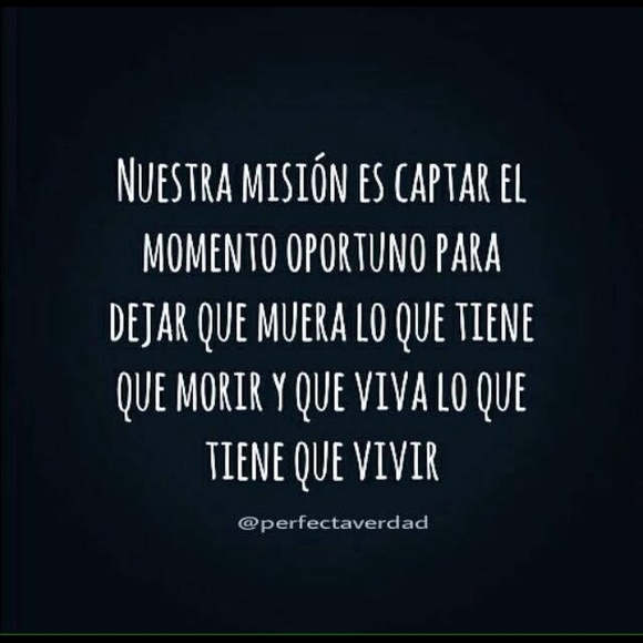 Profile Picture of Daffeny Da costa (@daffeny06) on Poshmark