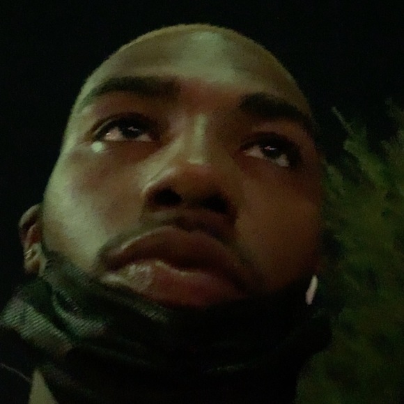 Profile Picture of Nicholas Brown (@sadbwoy7) on Poshmark