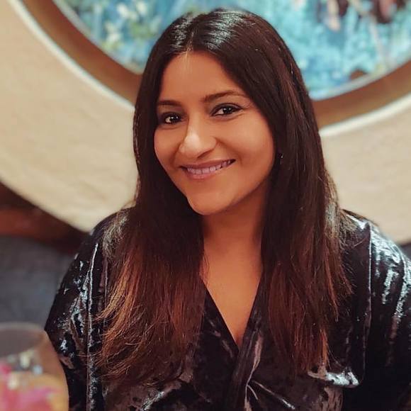 Profile Picture of Radhika Butala (@rads3004) on Poshmark