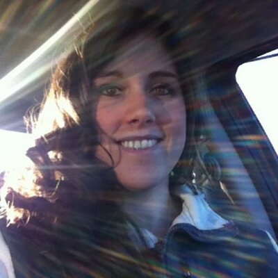 Profile Picture of Leah Steele (@LeaBea617) on Twitter