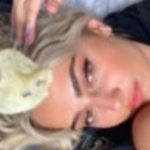 Profile Picture of Blanch Thomas (@blanch27by) on Poshmark