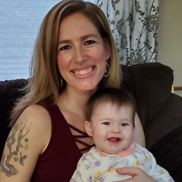 Profile Picture of Tanya Parsons (@tltmjohnson) on Poshmark