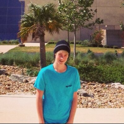 Profile Picture of Zach Abbott (@Zachabbott99) on Twitter