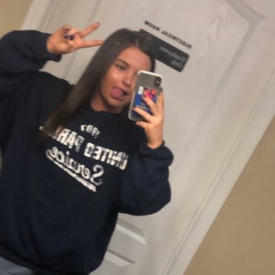 Profile Picture of Haley &nbsp;😇 (@HaleySambola) on Twitter