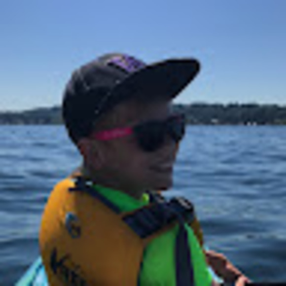 Profile Picture of Henry Newcomer (@henrynewcomer2) on Poshmark