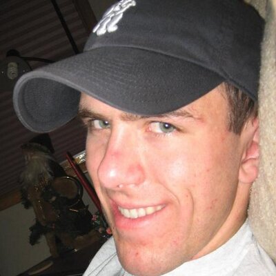 Profile Picture of Alex Macdonell (@Ax1eMac) on Twitter