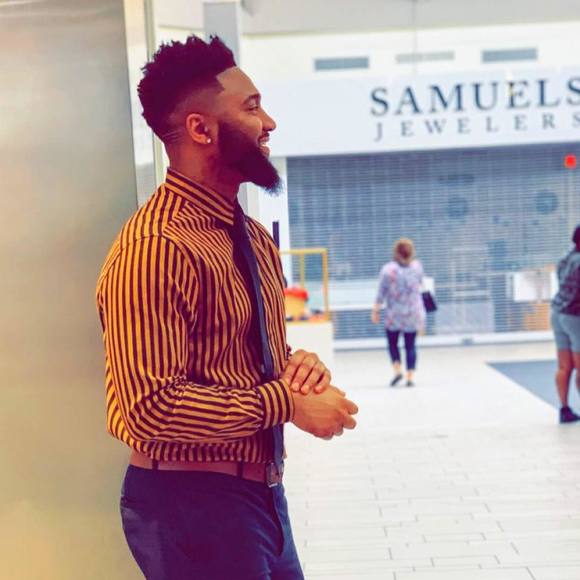 Will Franklin - Poshmark Profile Picture of Will Franklin (@thathrill4) on Poshmark