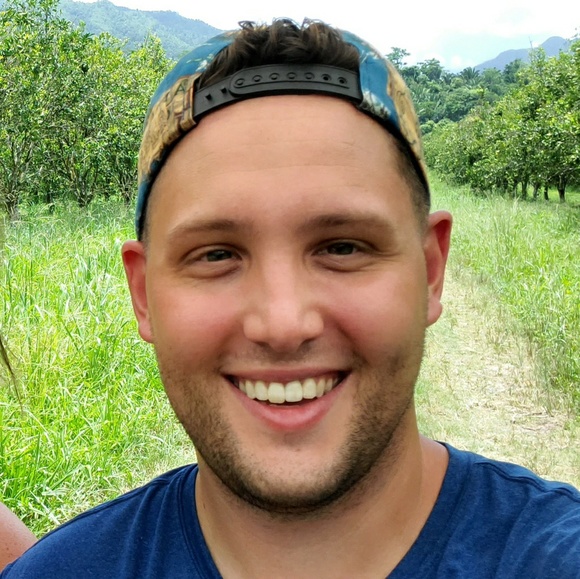 Profile Picture of Sean Laibach (@slaibach) on Poshmark