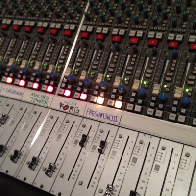 Profile Picture of FRESHM3N IIIon Twitter