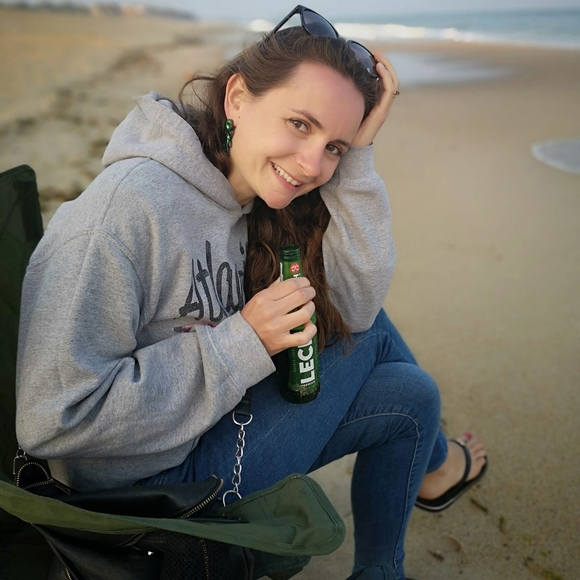 Barbara Palica - Poshmark Profile Picture of Barbara Palica (@basia3) on Poshmark